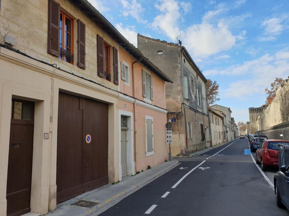 Le Logis De La Tour Apartman Avignon Kültér fotó